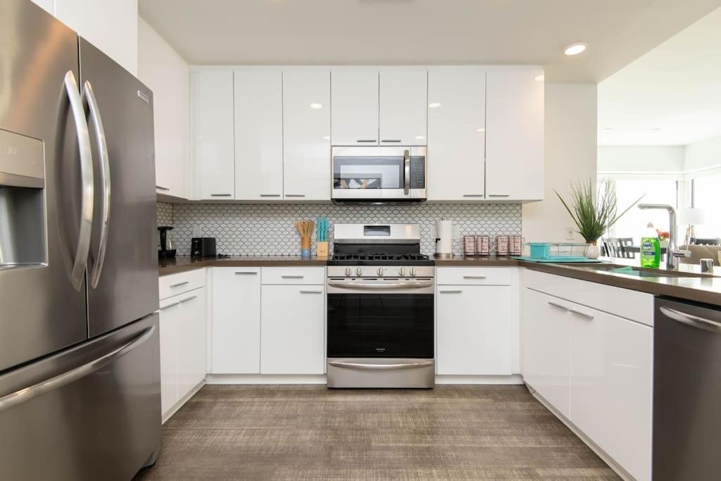 High Rise 3 Bedroom Sleeps 9 Walk To Cripto Arena In 20 Minutes Apartamento Los Ángeles