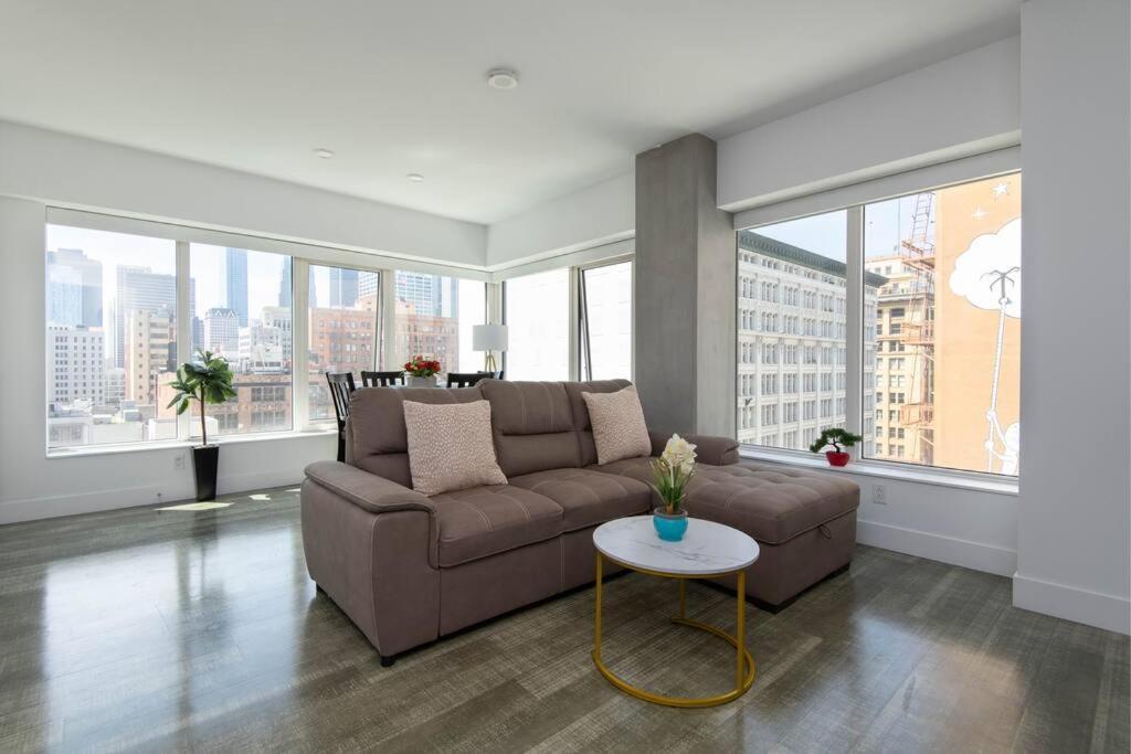 High Rise 3 Bedroom Sleeps 9 Walk To Cripto Arena In 20 Minutes Apartamento Los Ángeles
