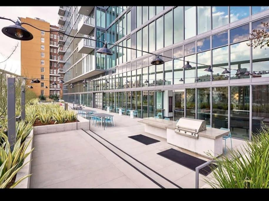 High Rise 3 Bedroom Sleeps 9 Walk To Cripto Arena In 20 Minutes Apartamento Los Ángeles