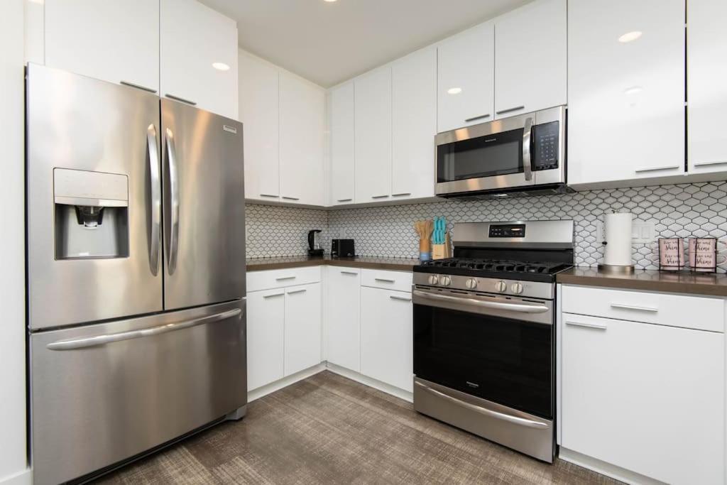 High Rise 3 Bedroom Sleeps 9 Walk To Cripto Arena In 20 Minutes * Los Ángeles