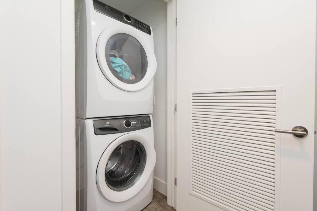 Apartamento High Rise 3 Bedroom Sleeps 9 Walk To Cripto Arena In 20 Minutes *