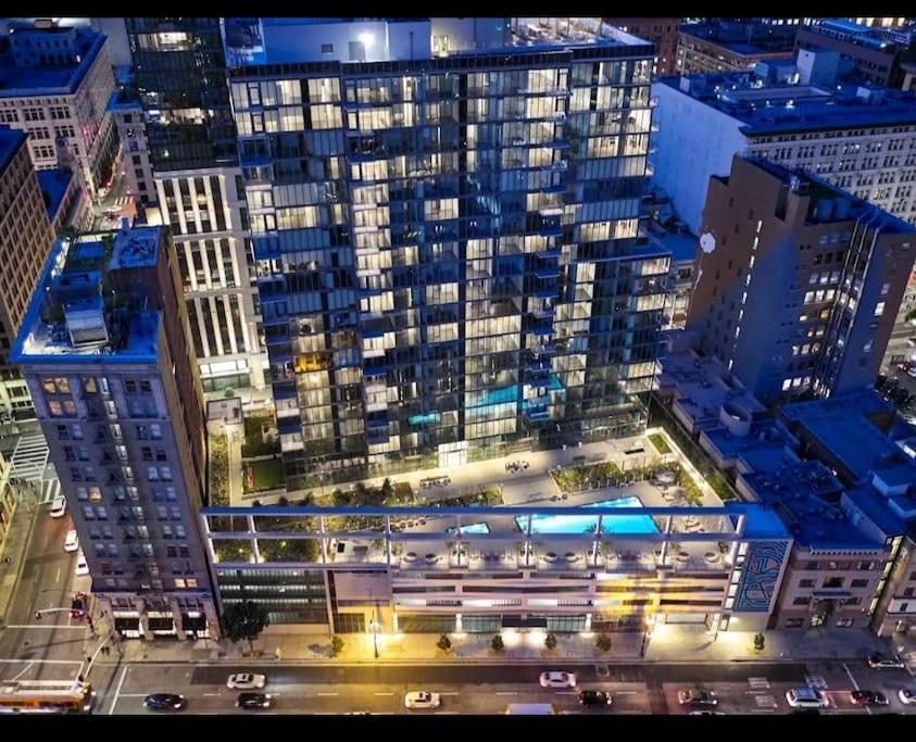 Apartamento High Rise 3 Bedroom Sleeps 9 Walk To Cripto Arena In 20 Minutes Los Ángeles